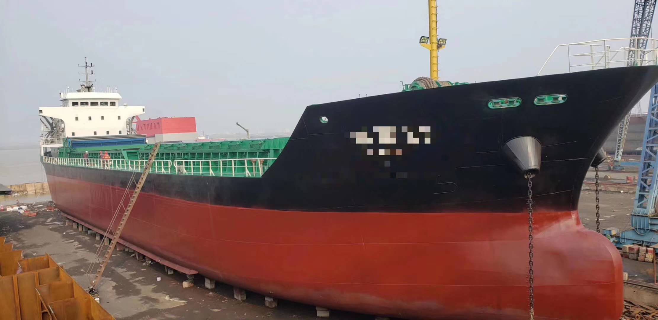 首船测试“进江直达”海轮靠泊南京港新生圩港区-港口网