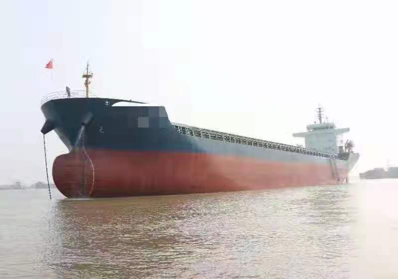 10300DWT散货船
05年中国造ZC船级
